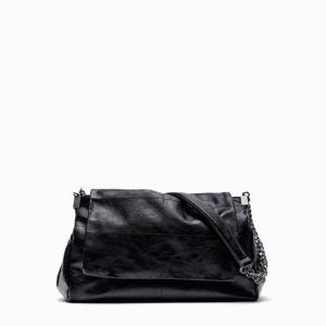 کیف اورجینال زنانه برند زارا Zara مدل ROCKER SHOULDER BAG WITH FLAP کد 6360/615